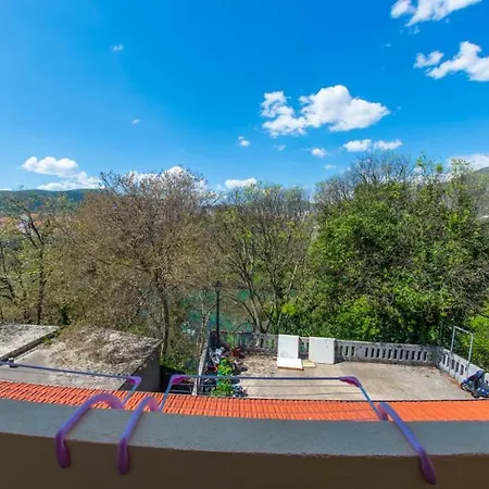 Train Station 公寓